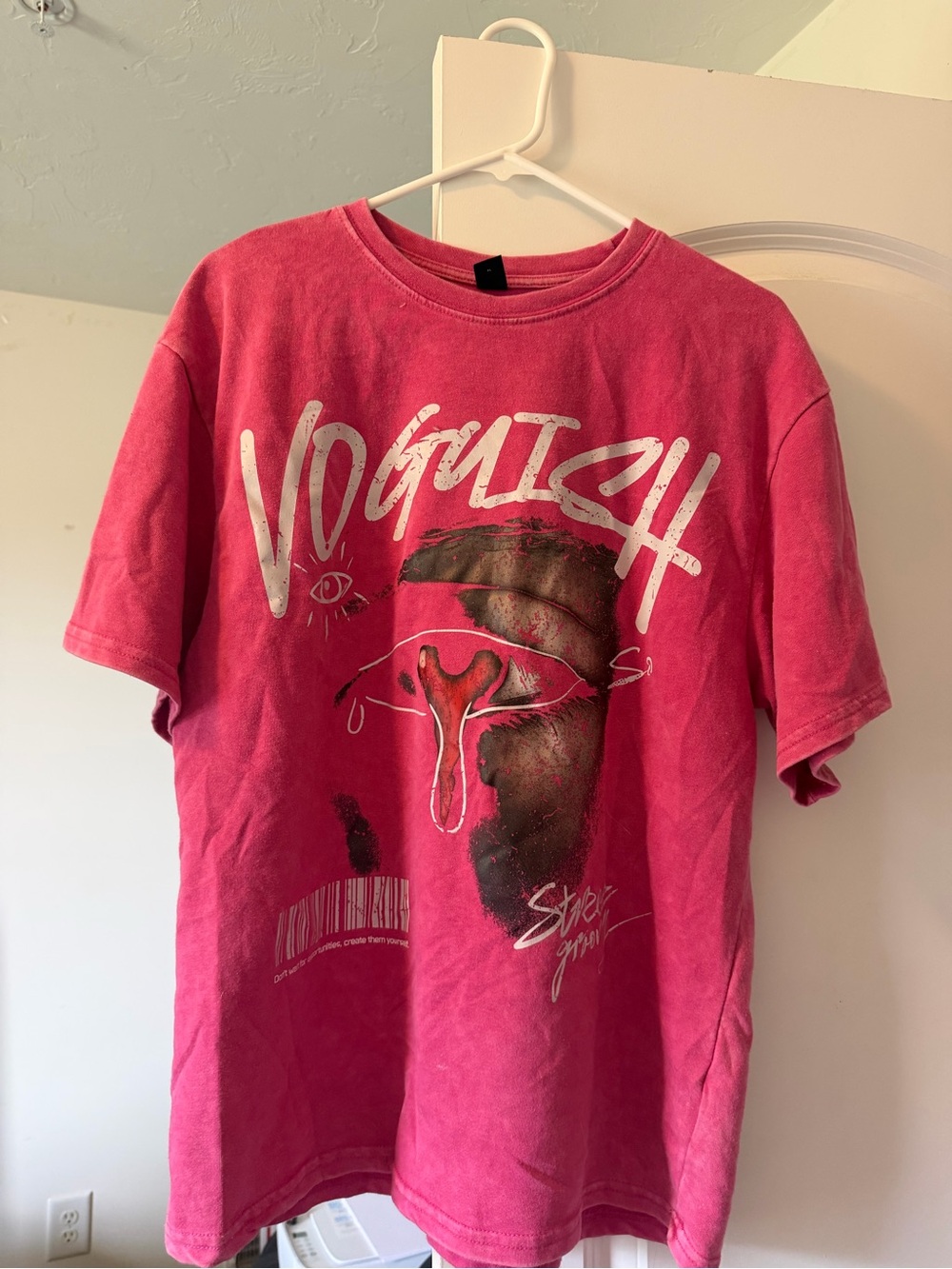 SHEIN Hot Pink Graphic Short Sleeve Tee